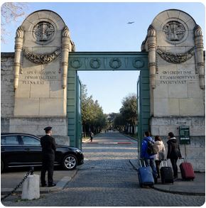 tour and discovery 07012026 district pere lachaise