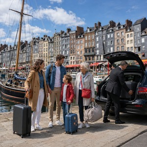 tour and discovery 26082026 honfleur private transfer