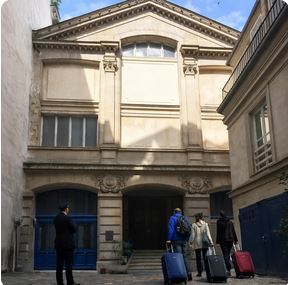 tour and discovery 07012026 library french protestantism