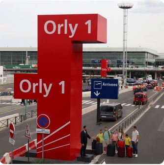 group transfer from Orly Airport to Paris