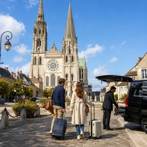 tour and discovery 13052026 chartres cathedral arrival